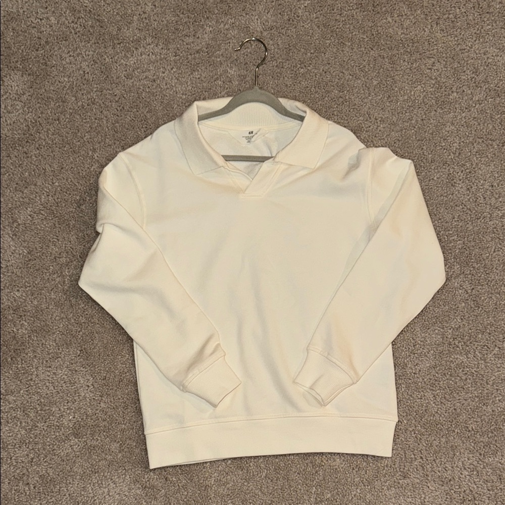 Cream Pullover Sweatshirt